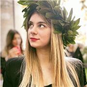 Studentessa universitaria in lingue